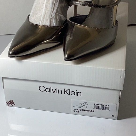 Cordera Pump (Women)
Calvin Klein - Picture 10 of 10
